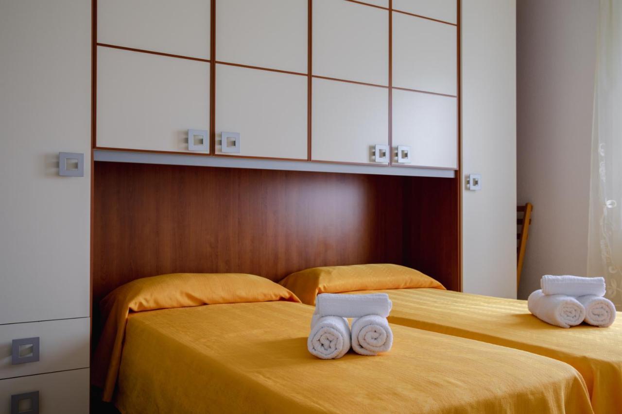 Le Residenze Di Baia Sant'Anna Vila Tanaunella Exterior foto